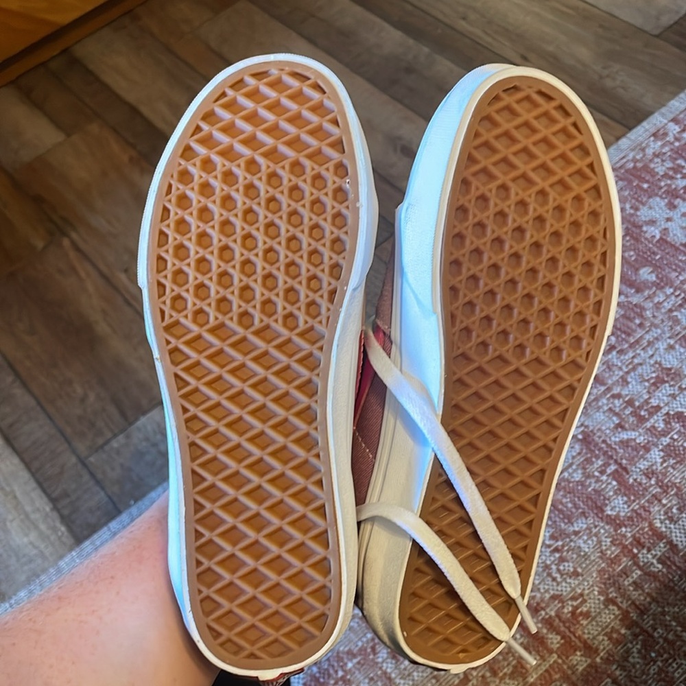 New vans - Picture 3 of 7